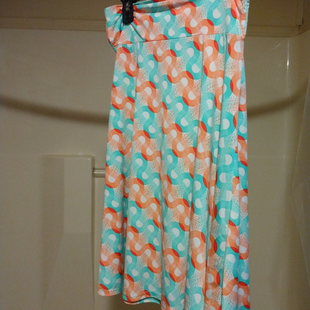 Lula Roe skirt - Picture 4 of 4